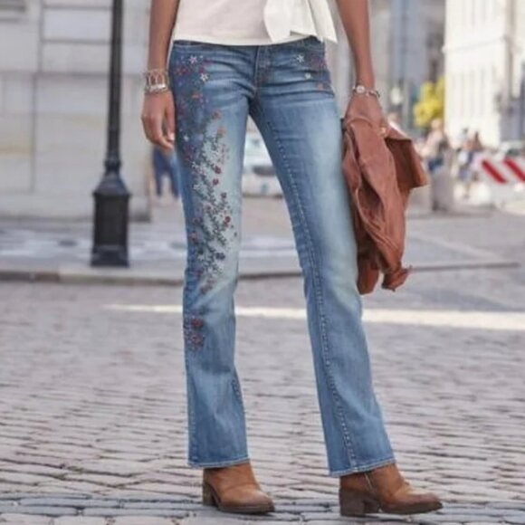 Driftwood Kelly Embroidered Jeans Floral Flowers Bootcut Stretch W 30 L 33 - Picture 3 of 11